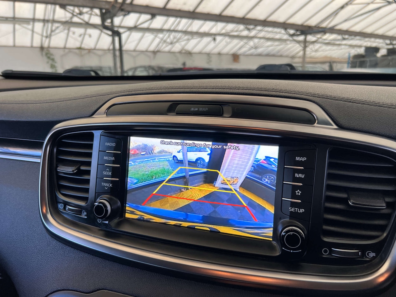 Used Kia Sorento 2018 for sale - 78011952: Photo 19