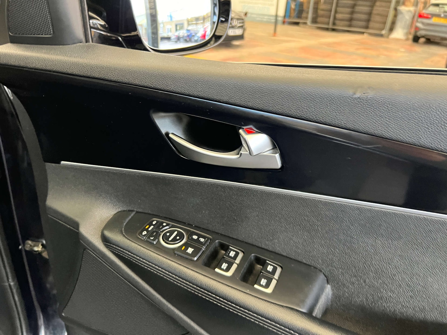 Used Kia Sorento 2018 for sale - 78011952: Photo 7