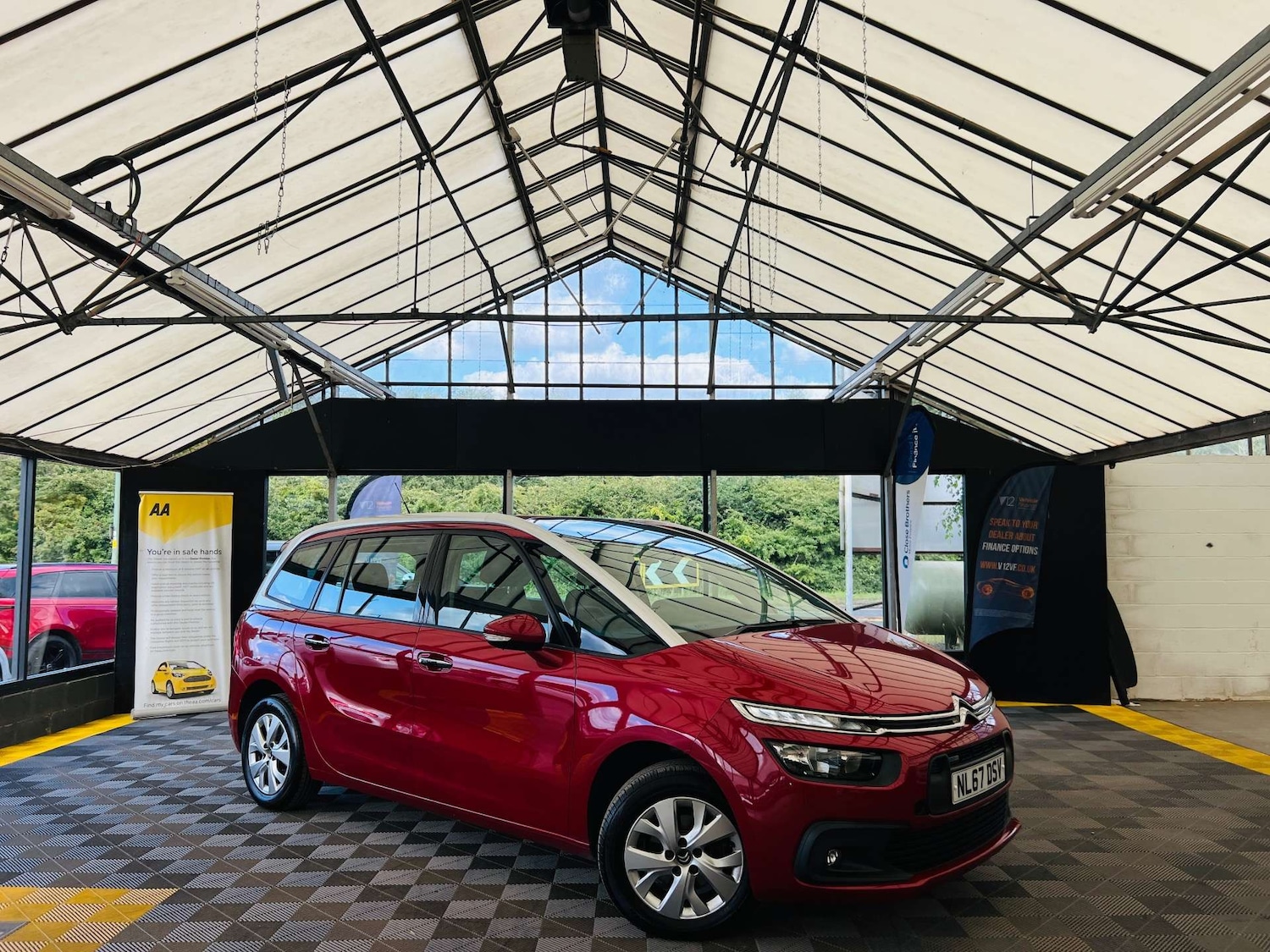 Used Citroen C4 Picasso 2017 for sale - 76277805: Photo 1