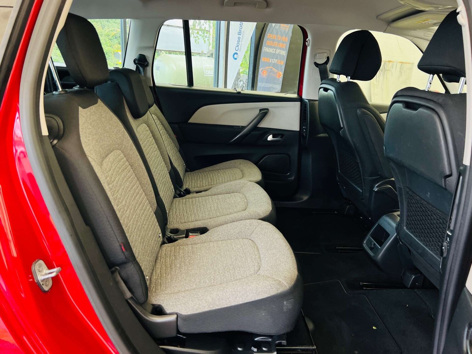 Used Citroen C4 Picasso 2017 for sale - 76277805: Photo 35