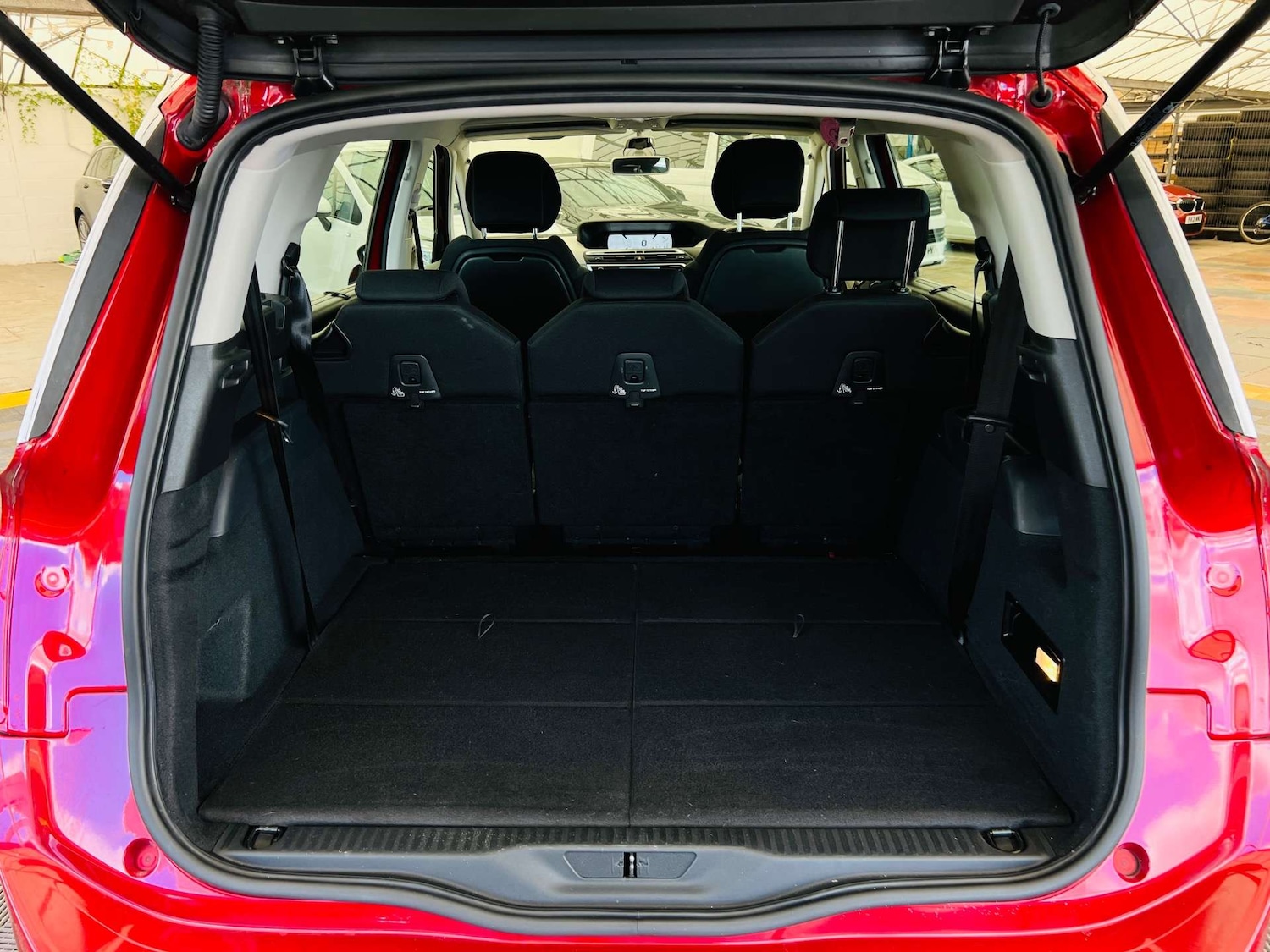 Used Citroen C4 Picasso 2017 for sale - 76277805: Photo 38