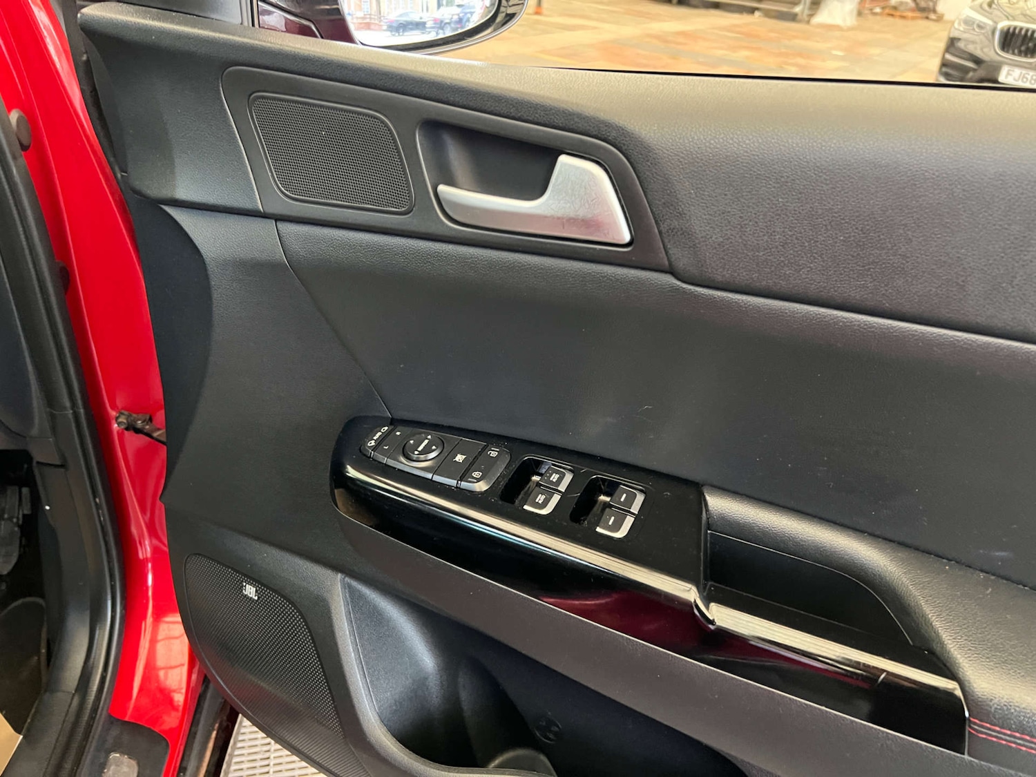 Used Kia Sportage 2018 for sale - 76437868: Photo 10