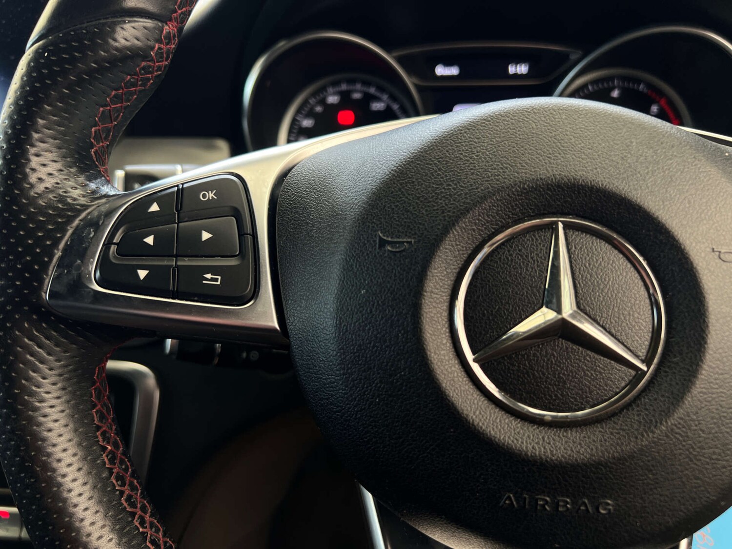 Used Mercedes-Benz GLA 2018 for sale - 77688273: Photo 11