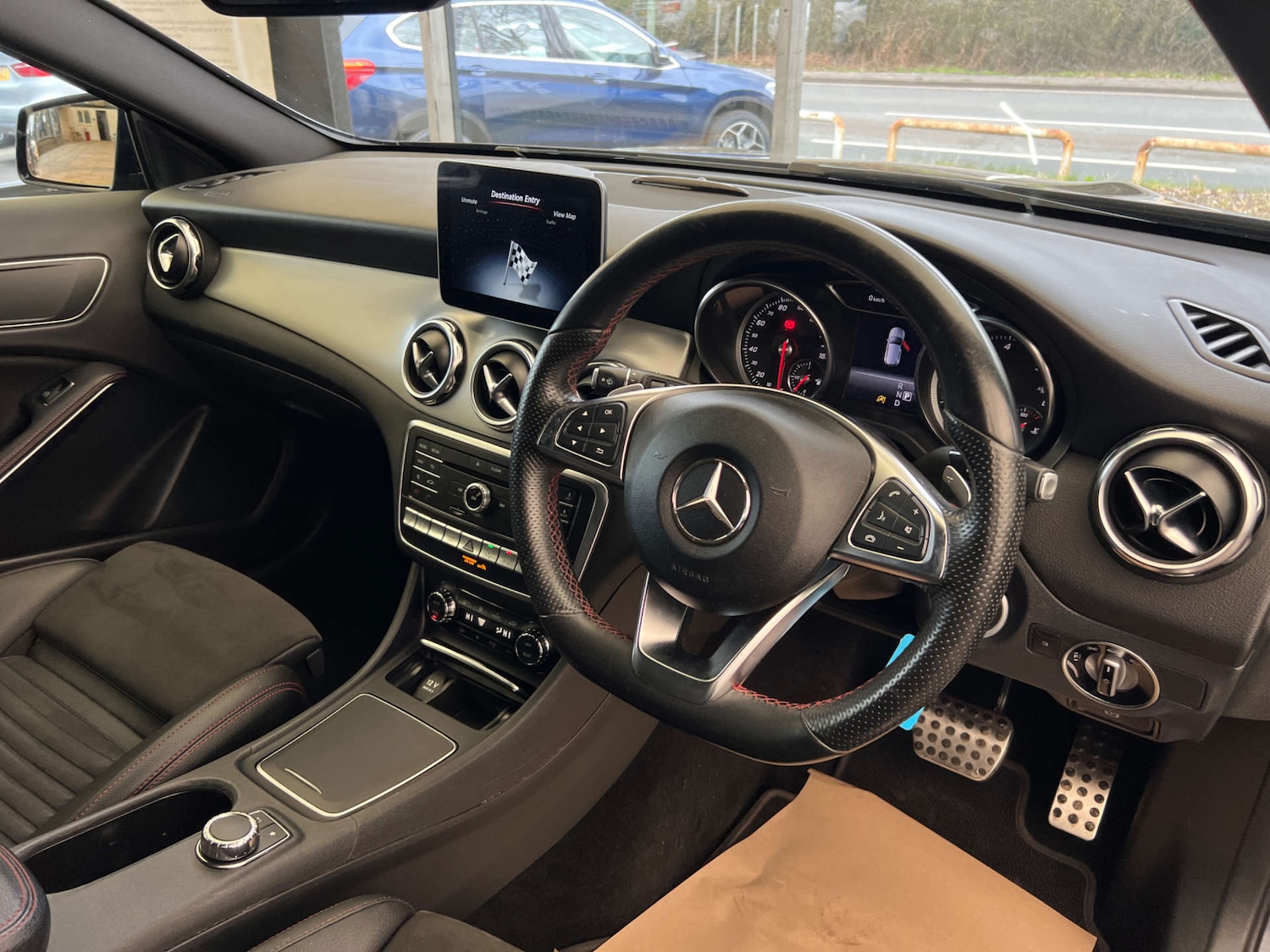 Used Mercedes-Benz GLA 2018 for sale - 77688273: Photo 9