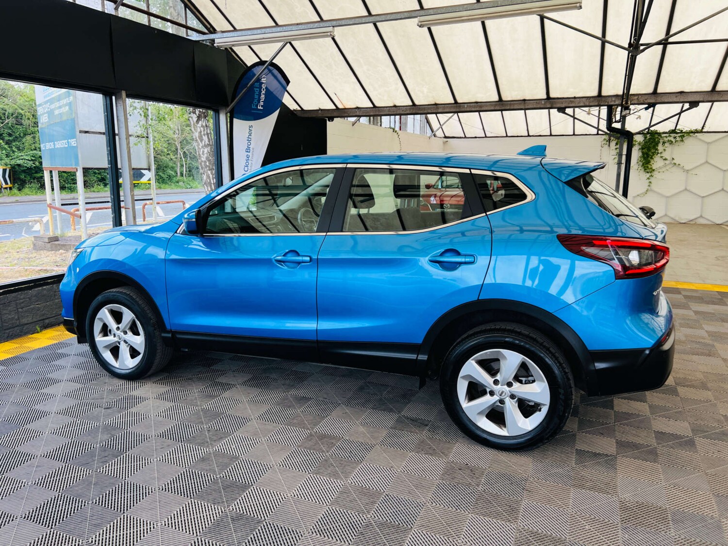 Vehicle 7