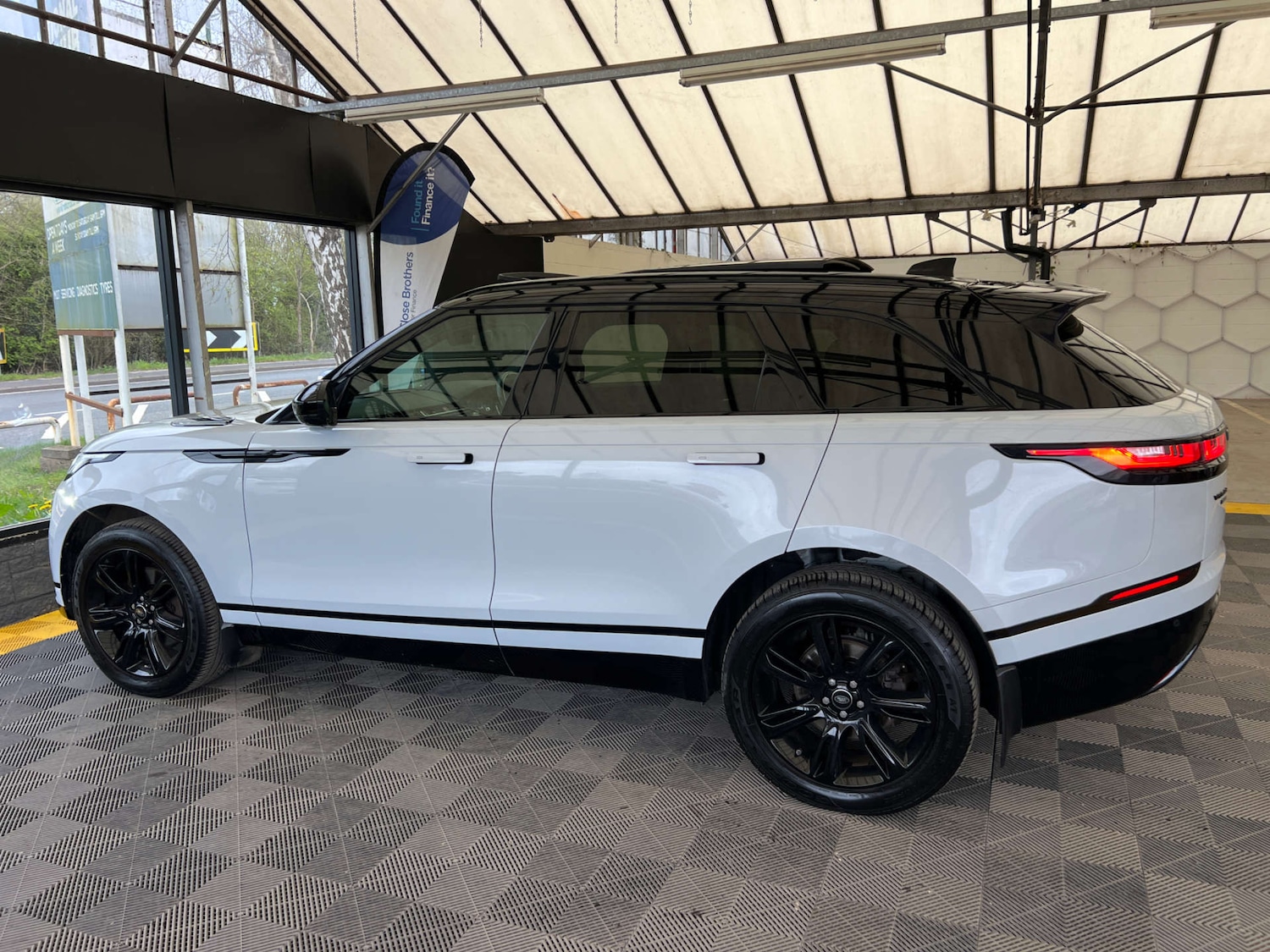 Used Land Rover Range Rover Velar 2020 for sale - 78106788: Photo 7