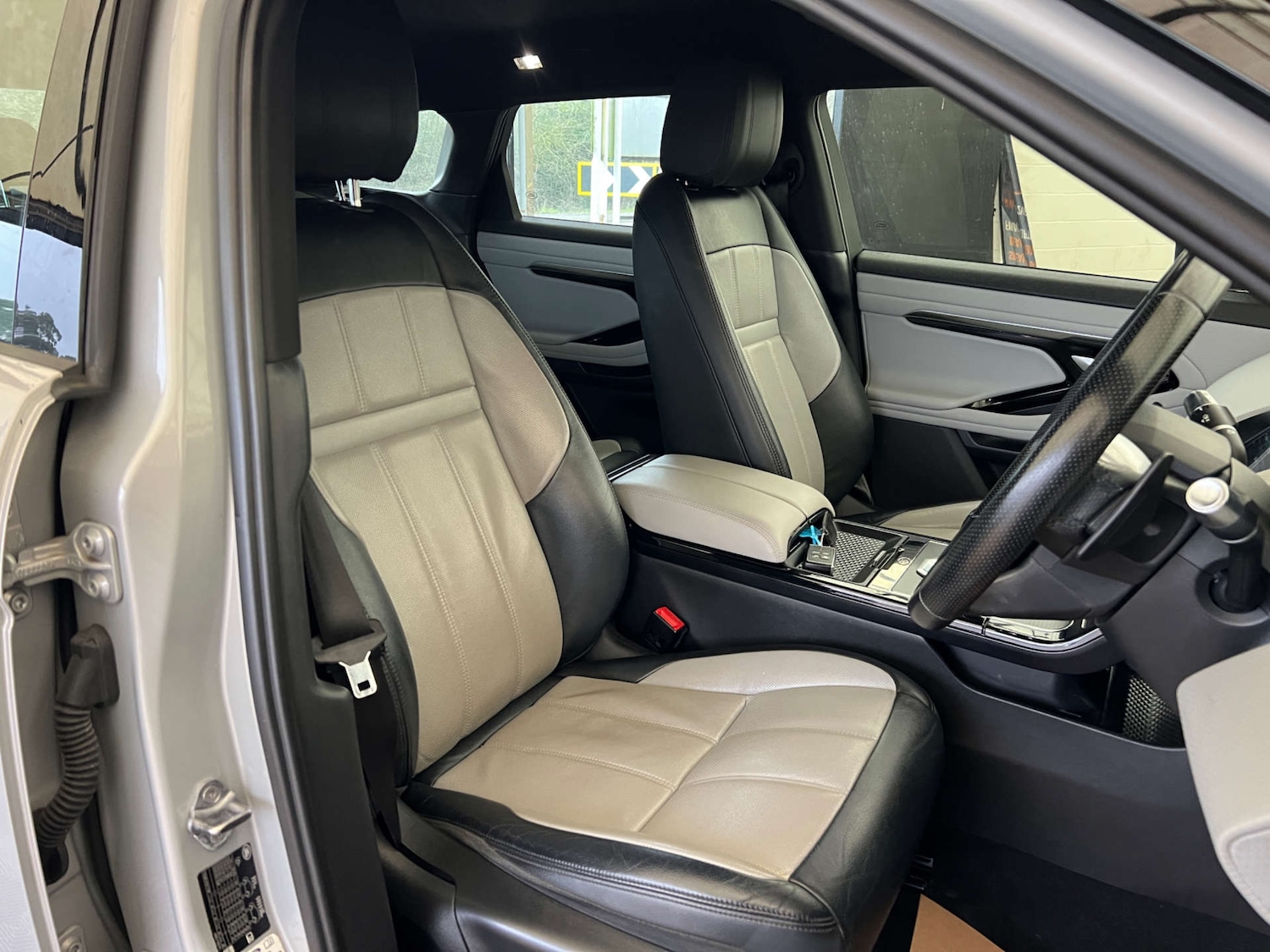 Used Land Rover Range Rover Evoque 2020 for sale - 77335735: Photo 11