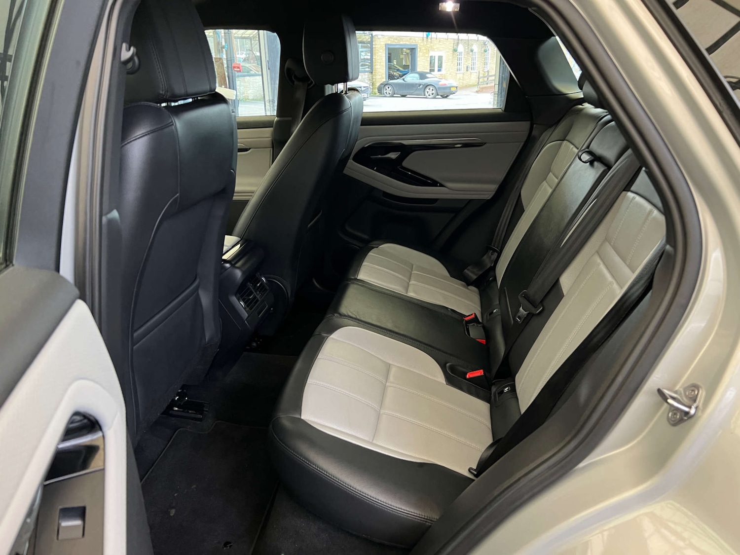 Used Land Rover Range Rover Evoque 2020 for sale - 77335735: Photo 28