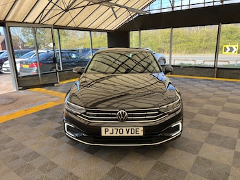Used Volkswagen Passat 2021 for sale - 78436039: Photo