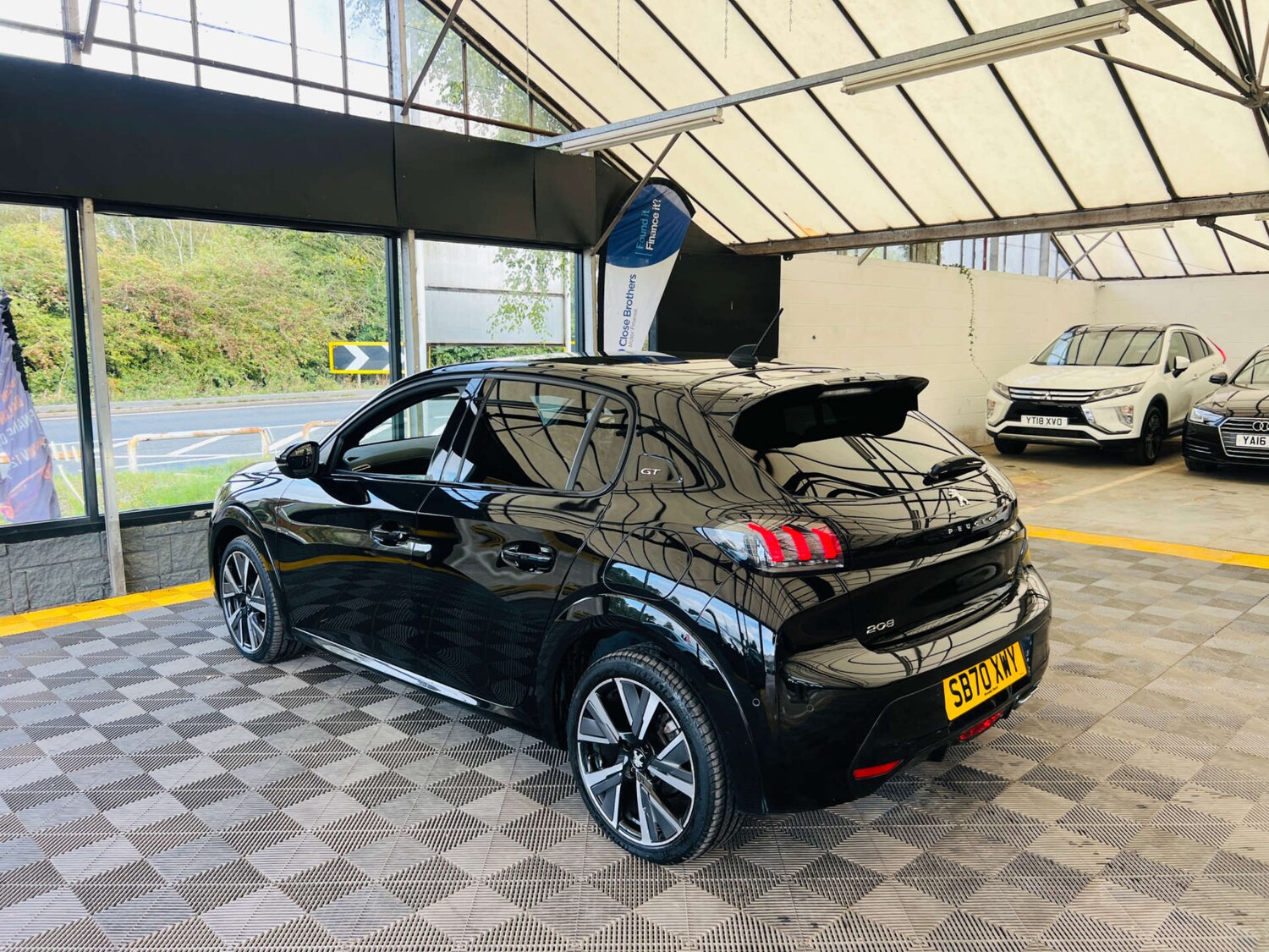 Used Peugeot 208 2021 for sale - 76000364: Photo 6