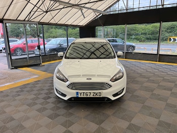 Used Ford Focus 2017 for sale - 79068105: Photo