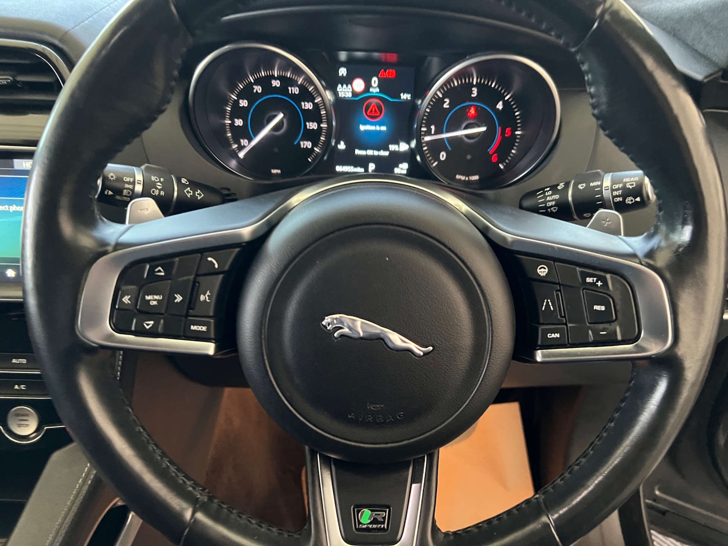 Used Jaguar F-Pace 2019 for sale - 76571361: Photo 11