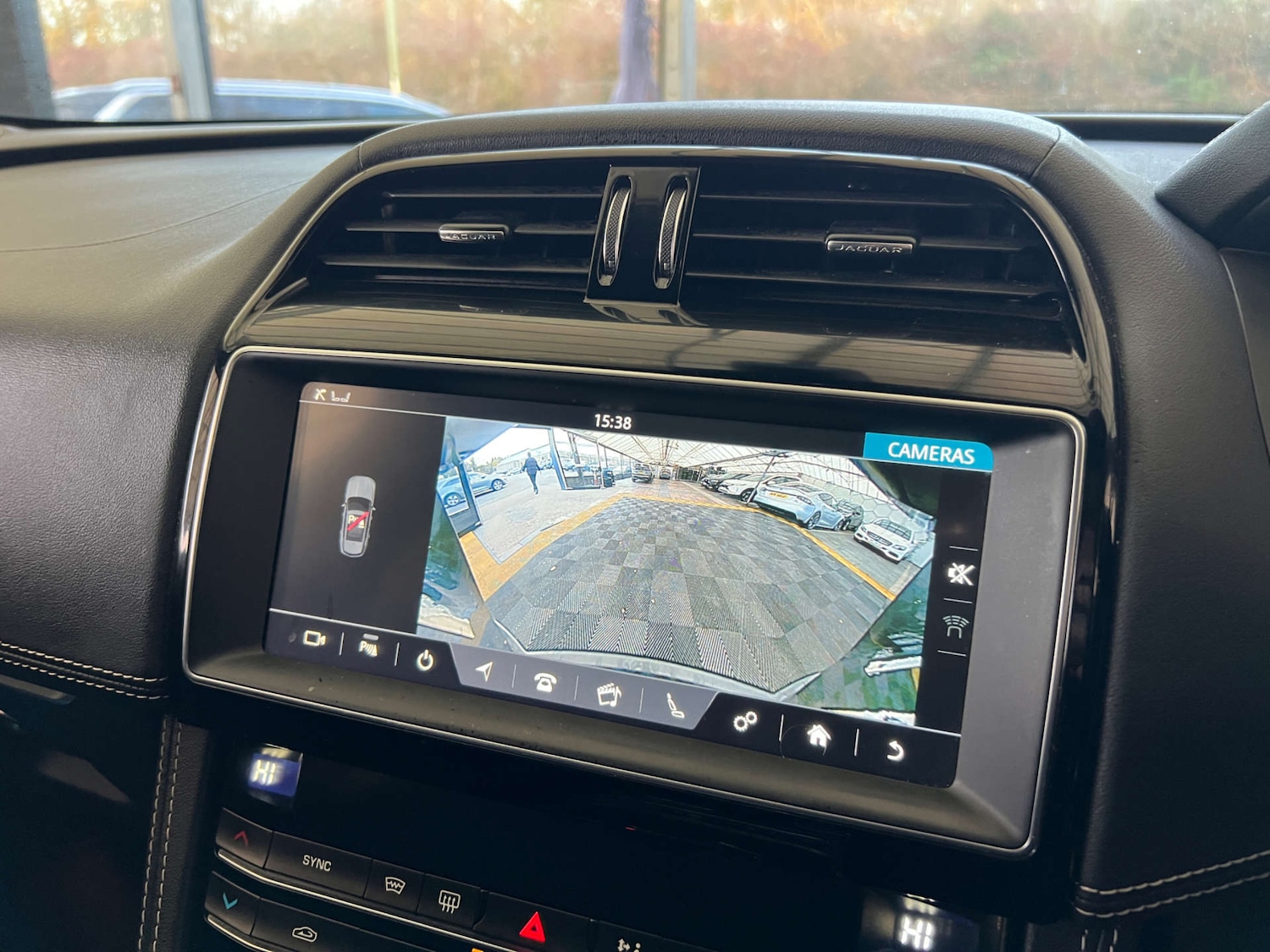 Used Jaguar F-Pace 2019 for sale - 76571361: Photo 19