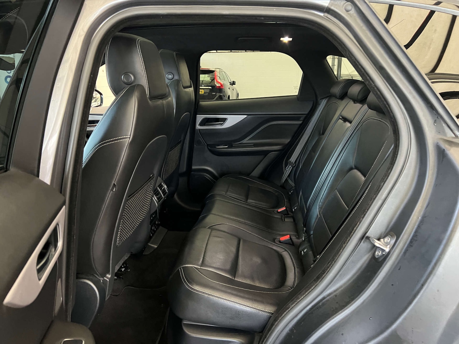 Used Jaguar F-Pace 2019 for sale - 76571361: Photo 29