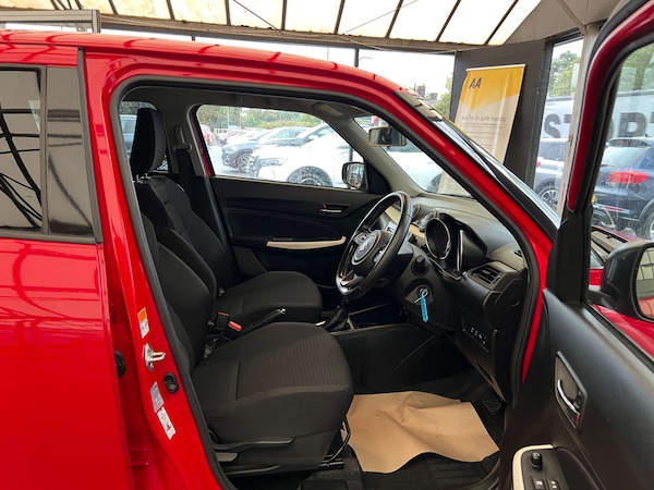 Used Suzuki Swift 2021 for sale - 76172787: Photo 10