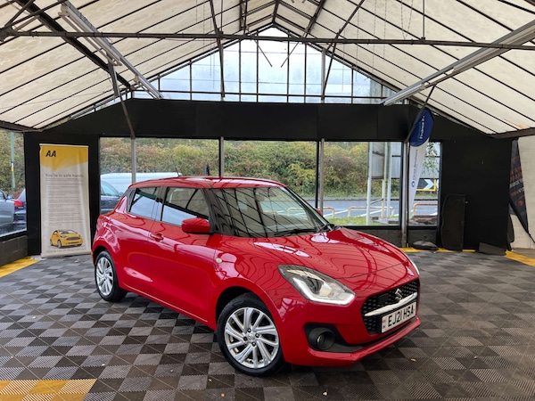 Used Suzuki Swift 2021 for sale - 76172787: Photo 1
