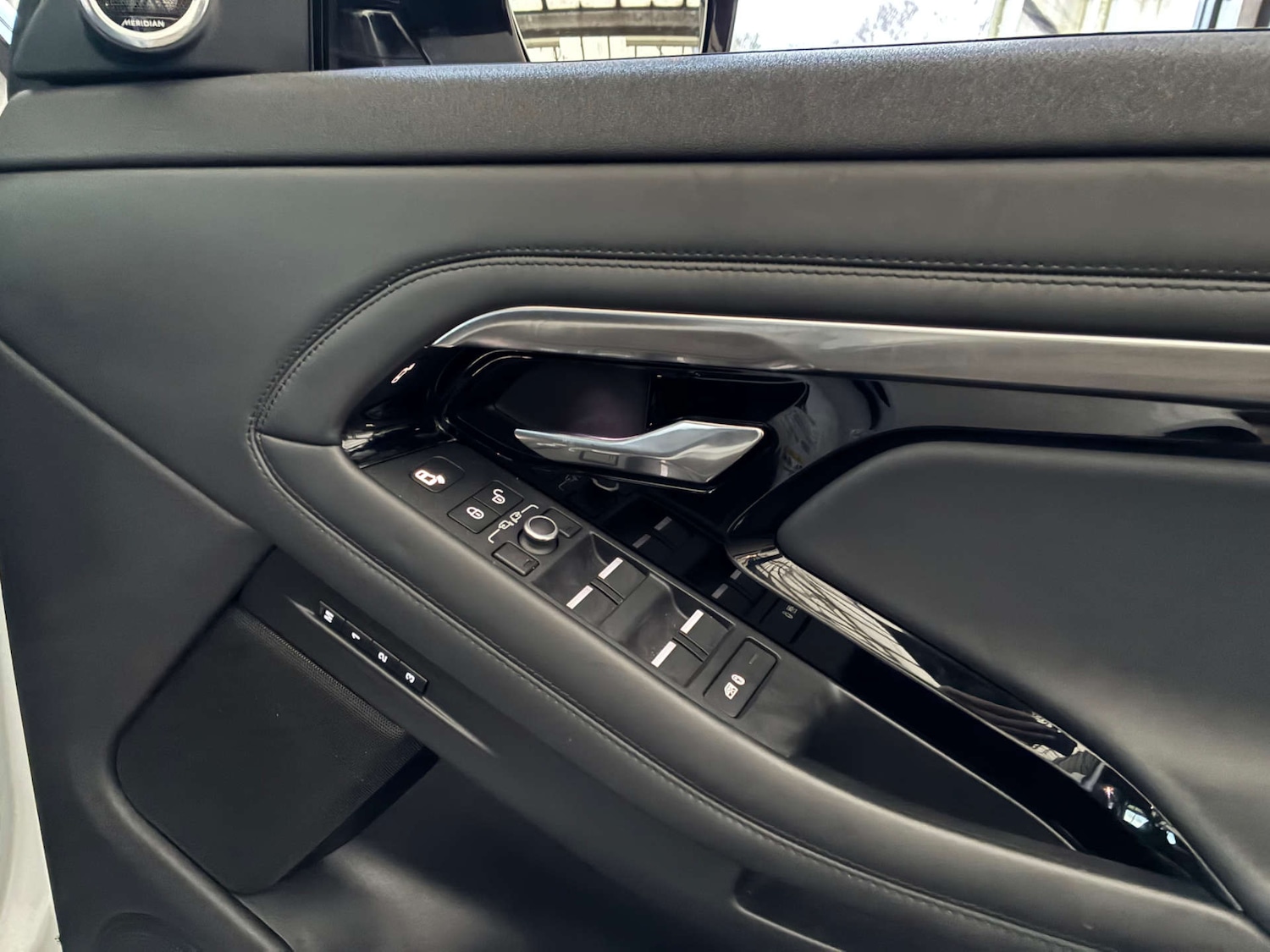 Used Land Rover Range Rover Evoque 2019 for sale - 77189531: Photo 11