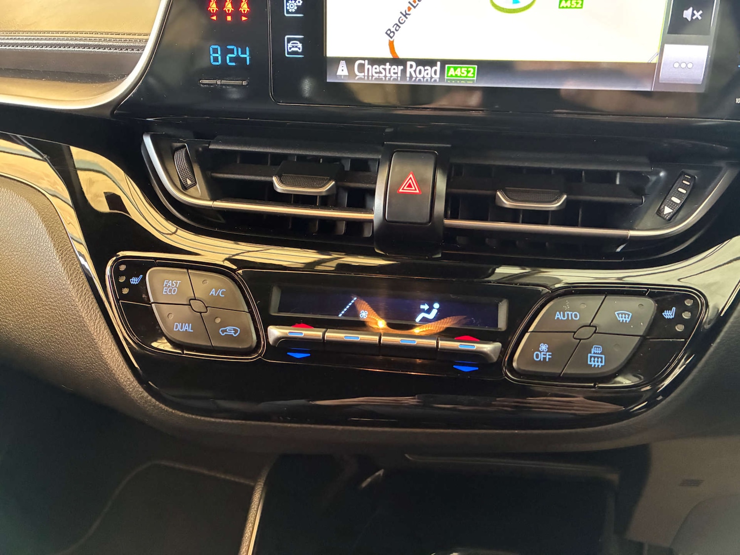 Used Toyota C-HR 2018 for sale - 76036003: Photo 19