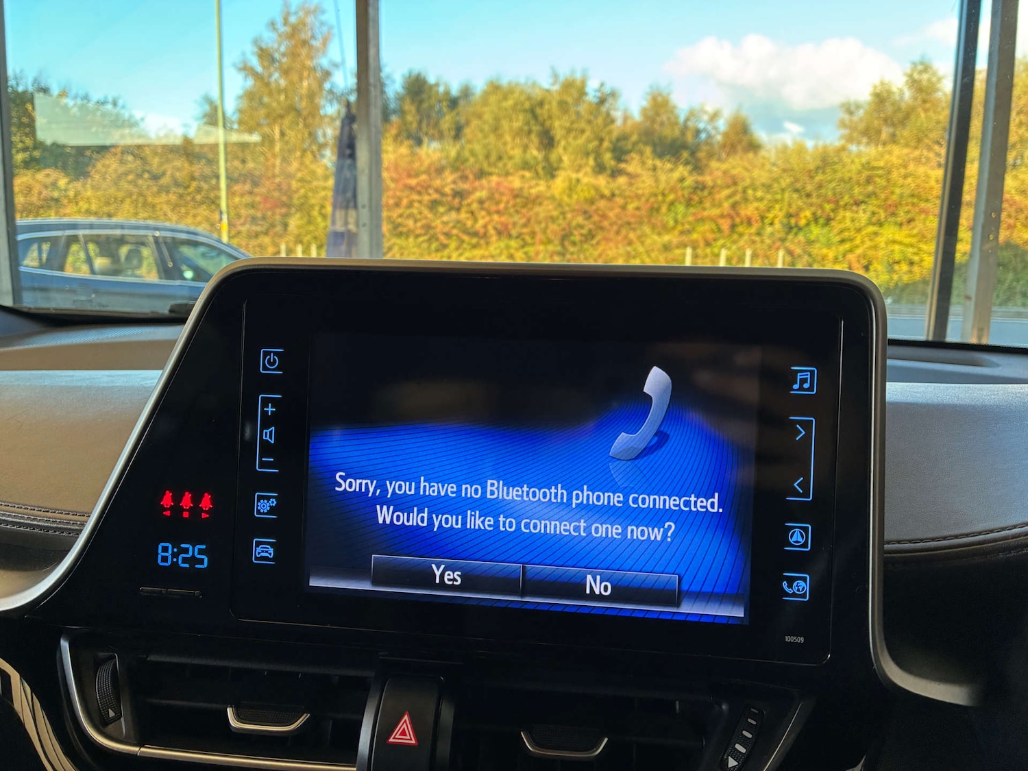Used Toyota C-HR 2018 for sale - 76036003: Photo 23