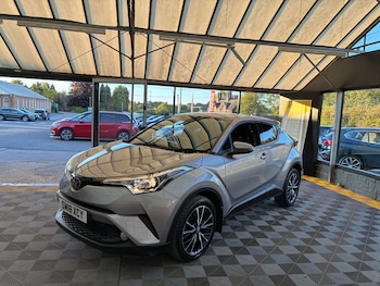 Used Toyota C-HR 2018 for sale - 76036003: Photo 3