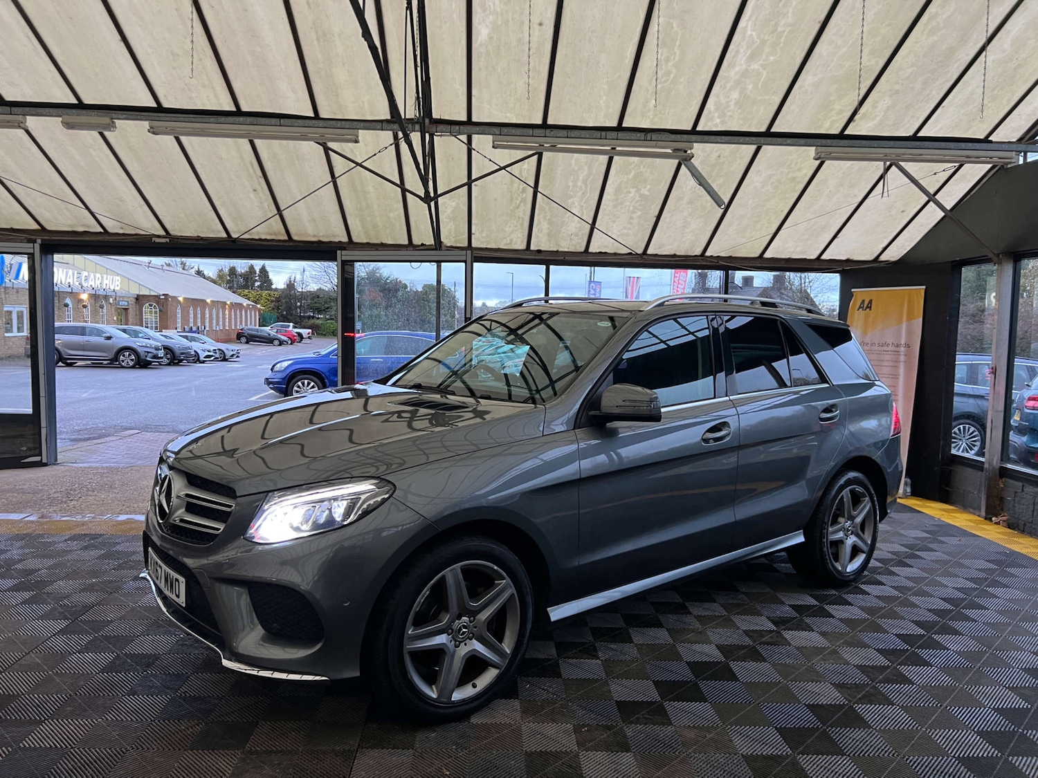 Used Mercedes-Benz GLE 2017 for sale - 76669800: Photo 4