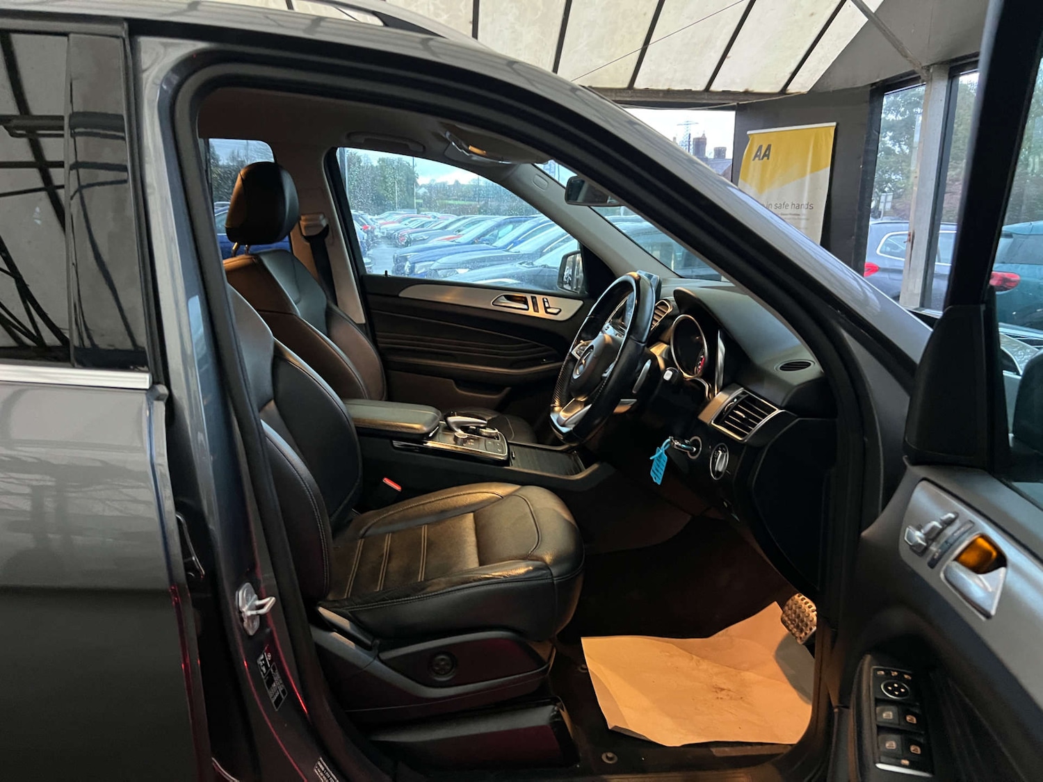 Used Mercedes-Benz GLE 2017 for sale - 76669800: Photo 9