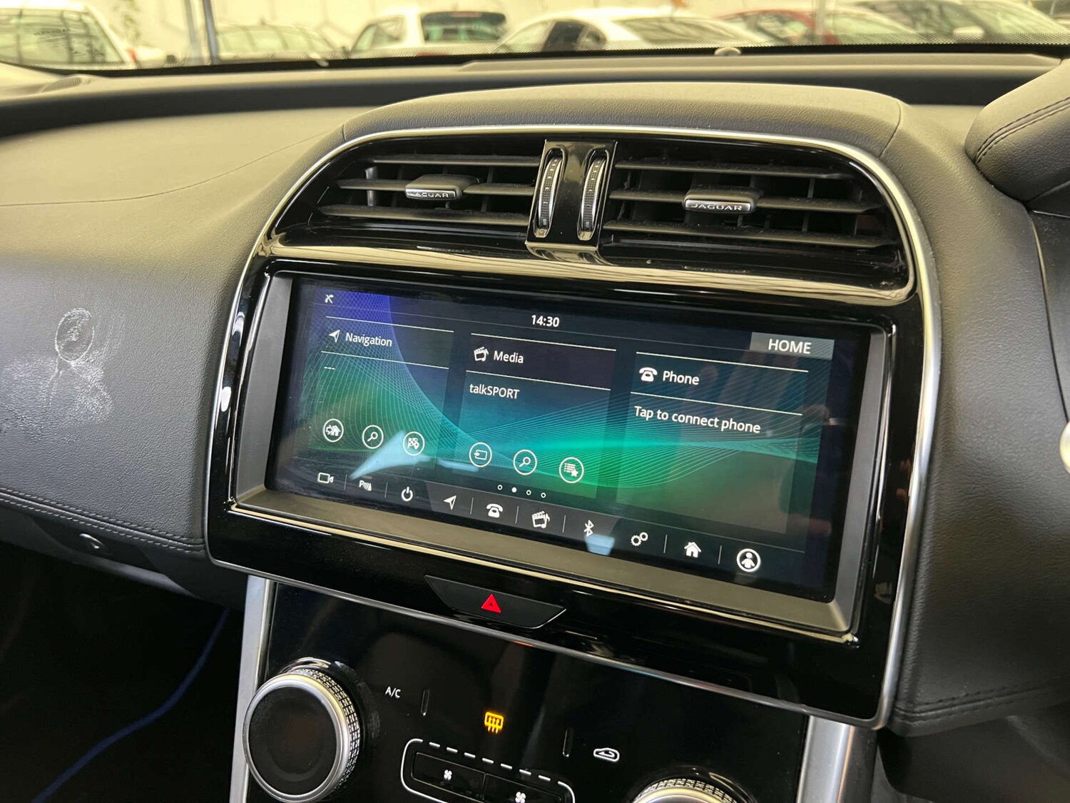 Used Jaguar XE 2020 for sale - 76941037: Photo 20