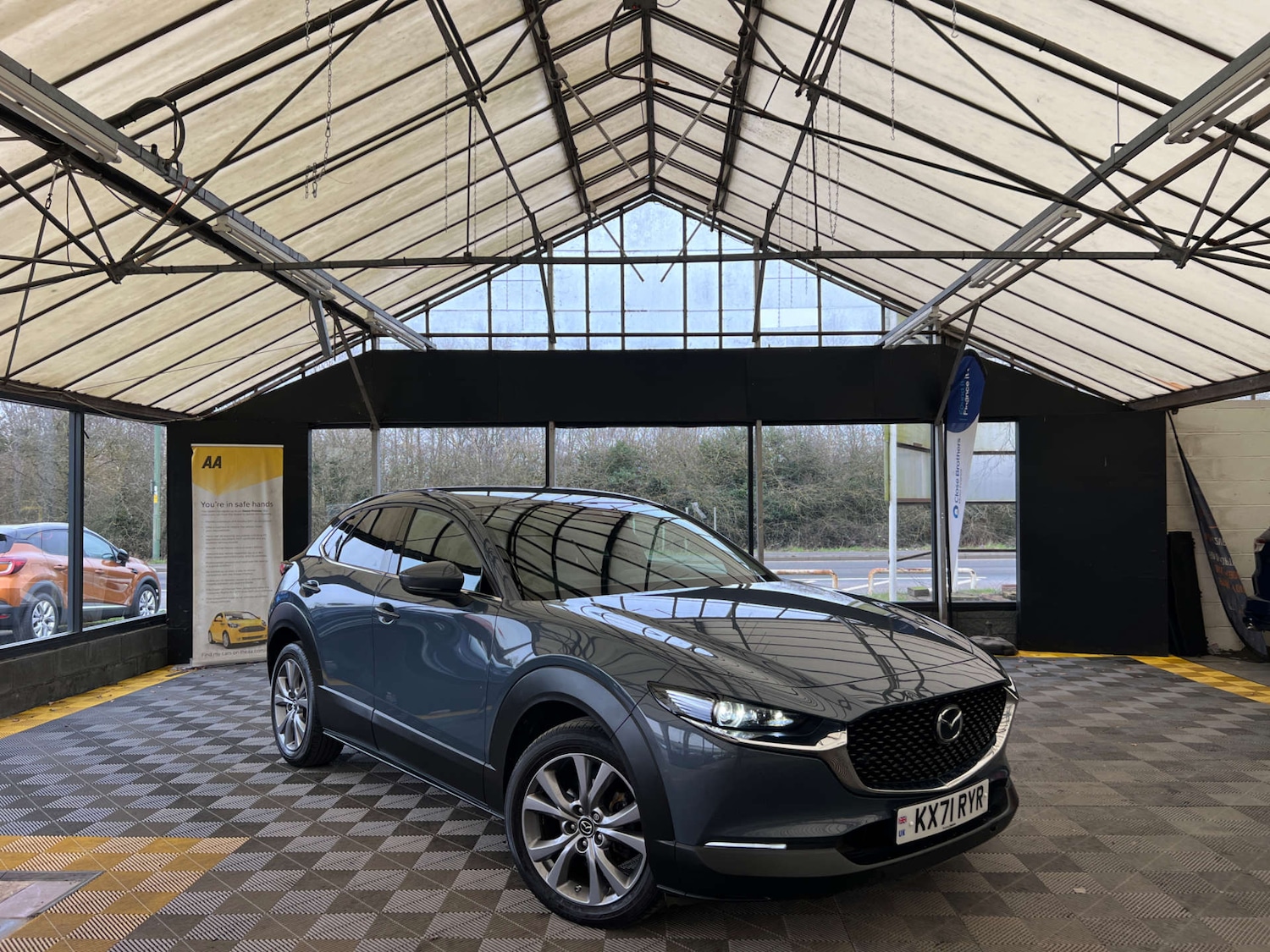 Used Mazda CX-30 2021 for sale - 78030938: Photo 1