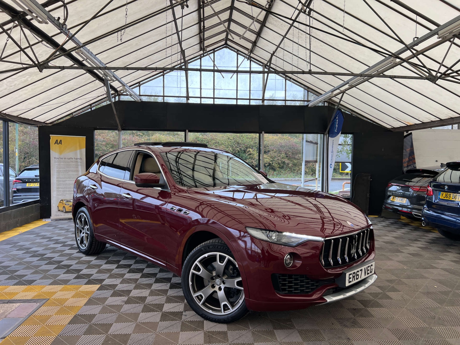 Used Maserati Levante 2017 for sale - 76601772: Photo 1