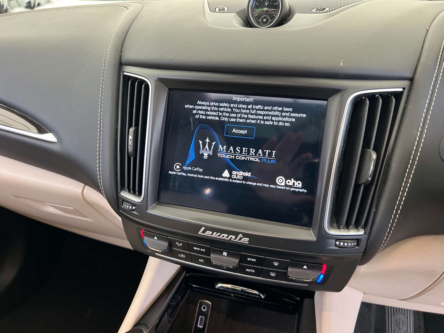 Used Maserati Levante 2017 for sale - 76601772: Photo 22