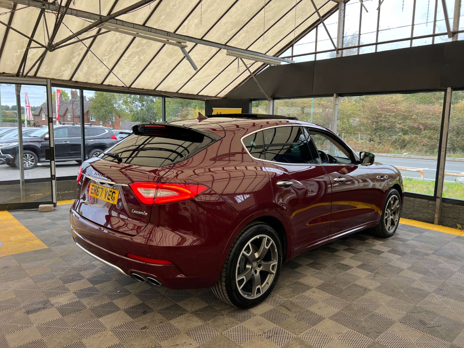 Used Maserati Levante 2017 for sale - 76601772: Photo 8