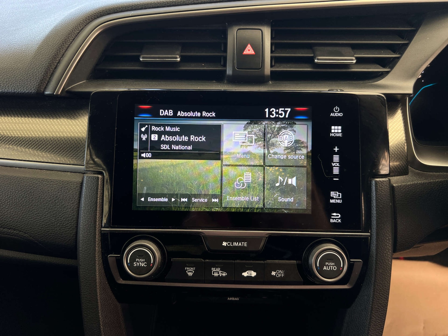 Used Honda Civic 2019 for sale - 77766954: Photo 19