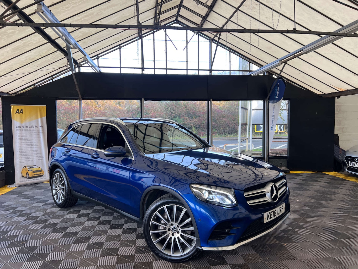 Used Mercedes-Benz GLC 2018 for sale - 76509350: Photo 1