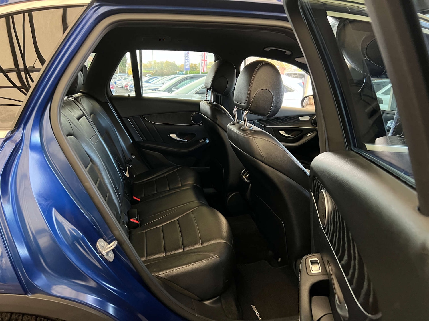 Used Mercedes-Benz GLC 2018 for sale - 76509350: Photo 28