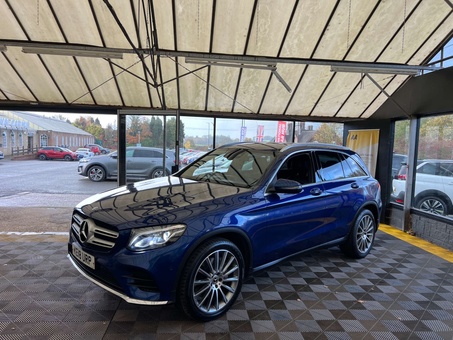 Used Mercedes-Benz GLC 2018 for sale - 76509350: Photo 4
