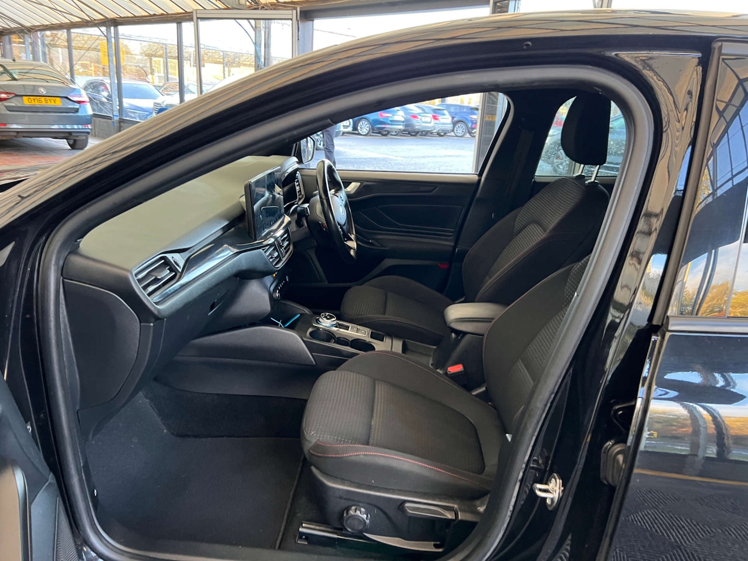 Used Ford Focus 2022 for sale - 76375883: Photo 23
