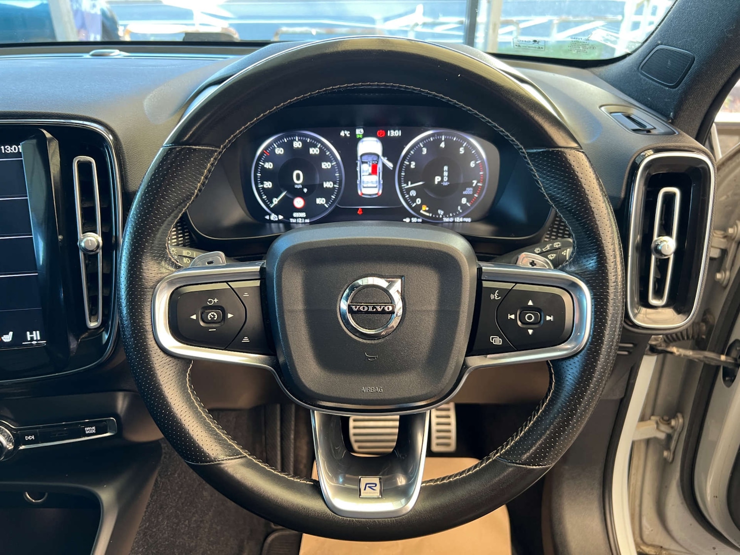 Used Volvo XC40 2019 for sale - 77288520: Photo 12