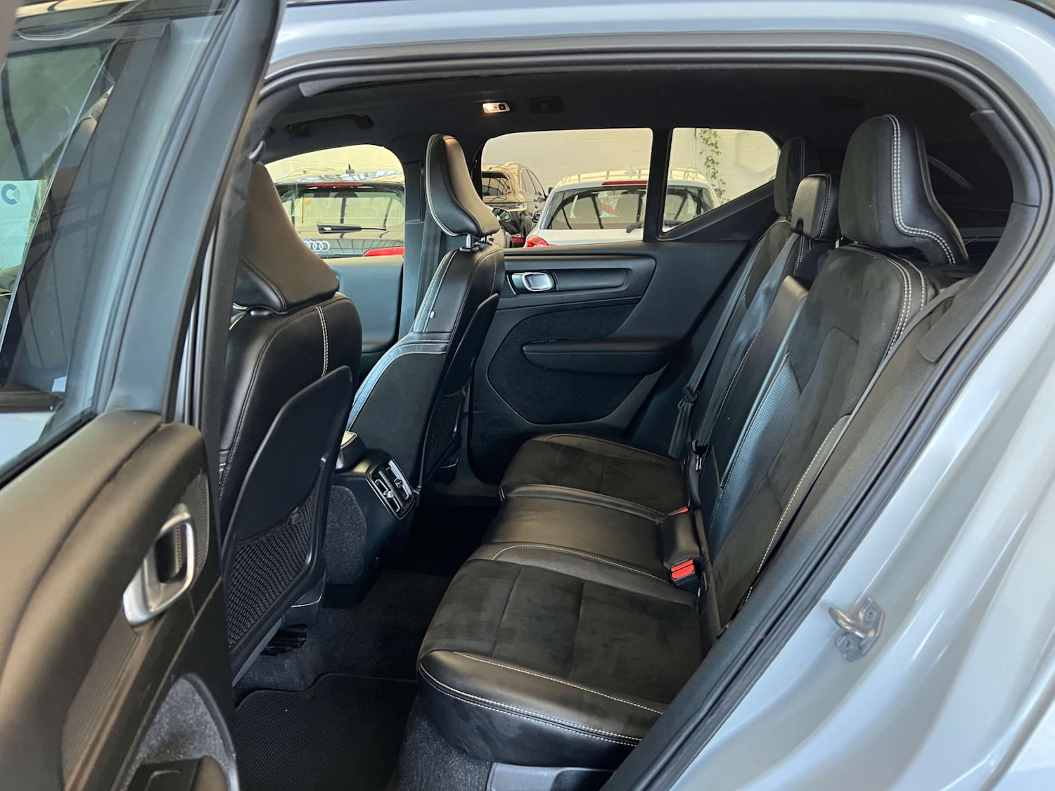 Used Volvo XC40 2019 for sale - 77288520: Photo 29