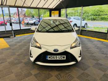Used Toyota Yaris 2020 for sale - 74568192: Photo