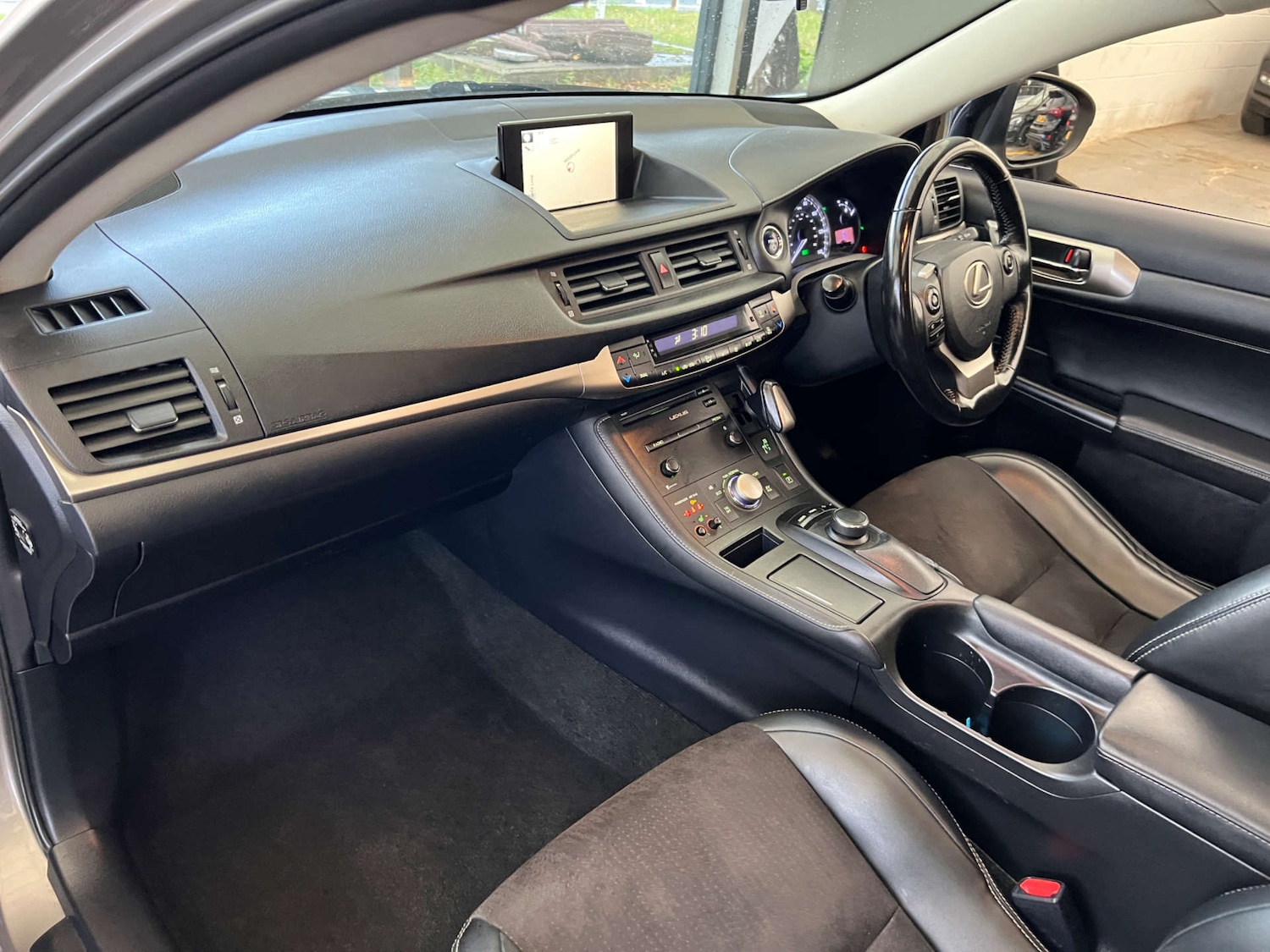 Used Lexus CT 2018 for sale - 76438950: Photo 27