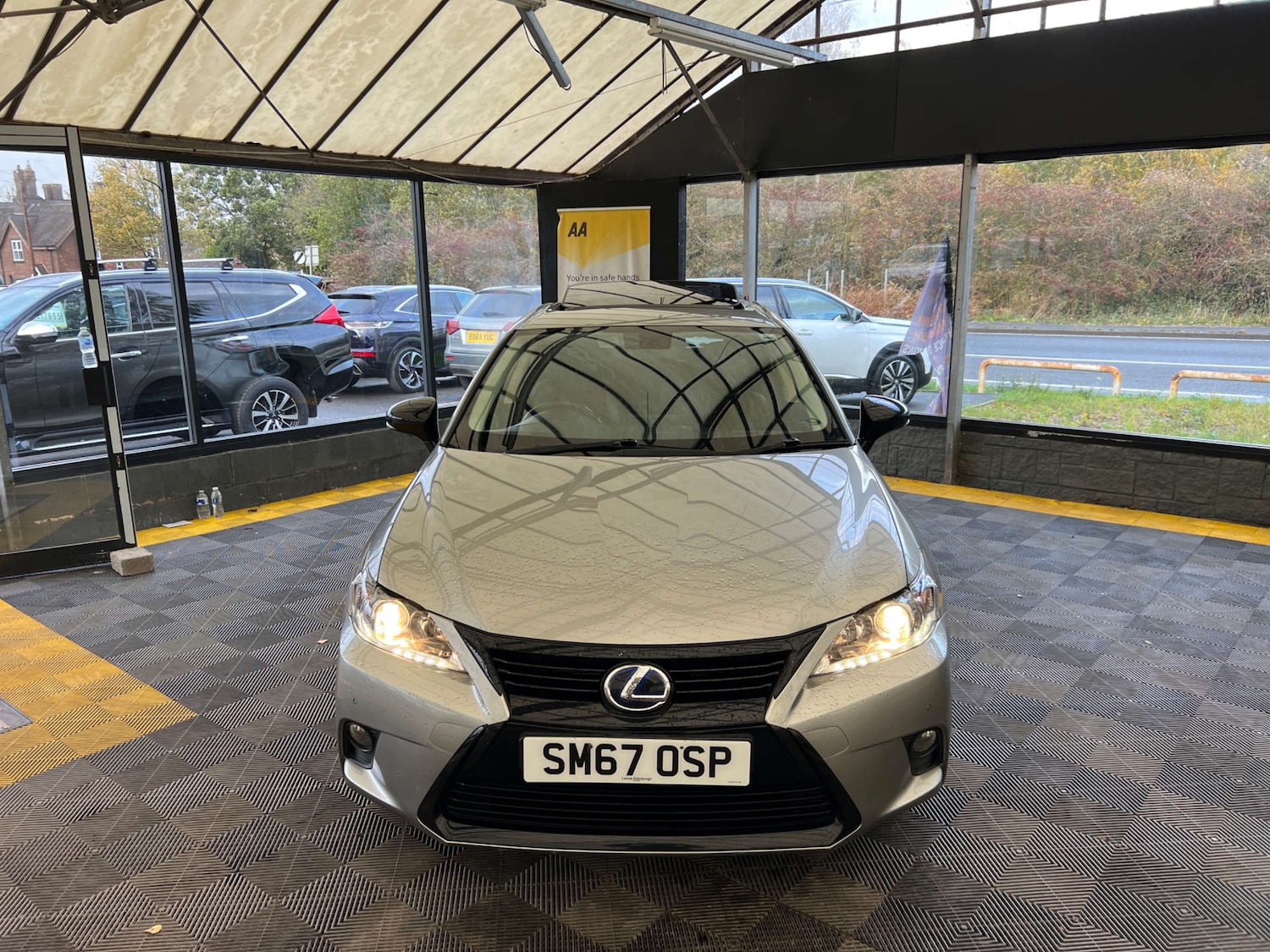 Used Lexus CT 2018 for sale - 76438950: Photo 3