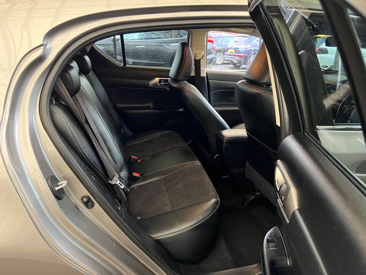 Used Lexus CT 2018 for sale - 76438950: Photo 30