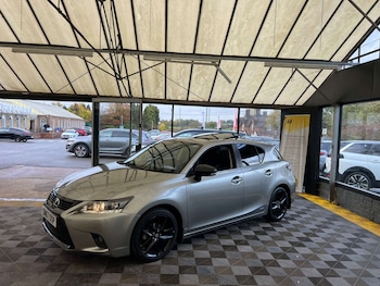 Used Lexus CT 2018 for sale - 76438950: Photo