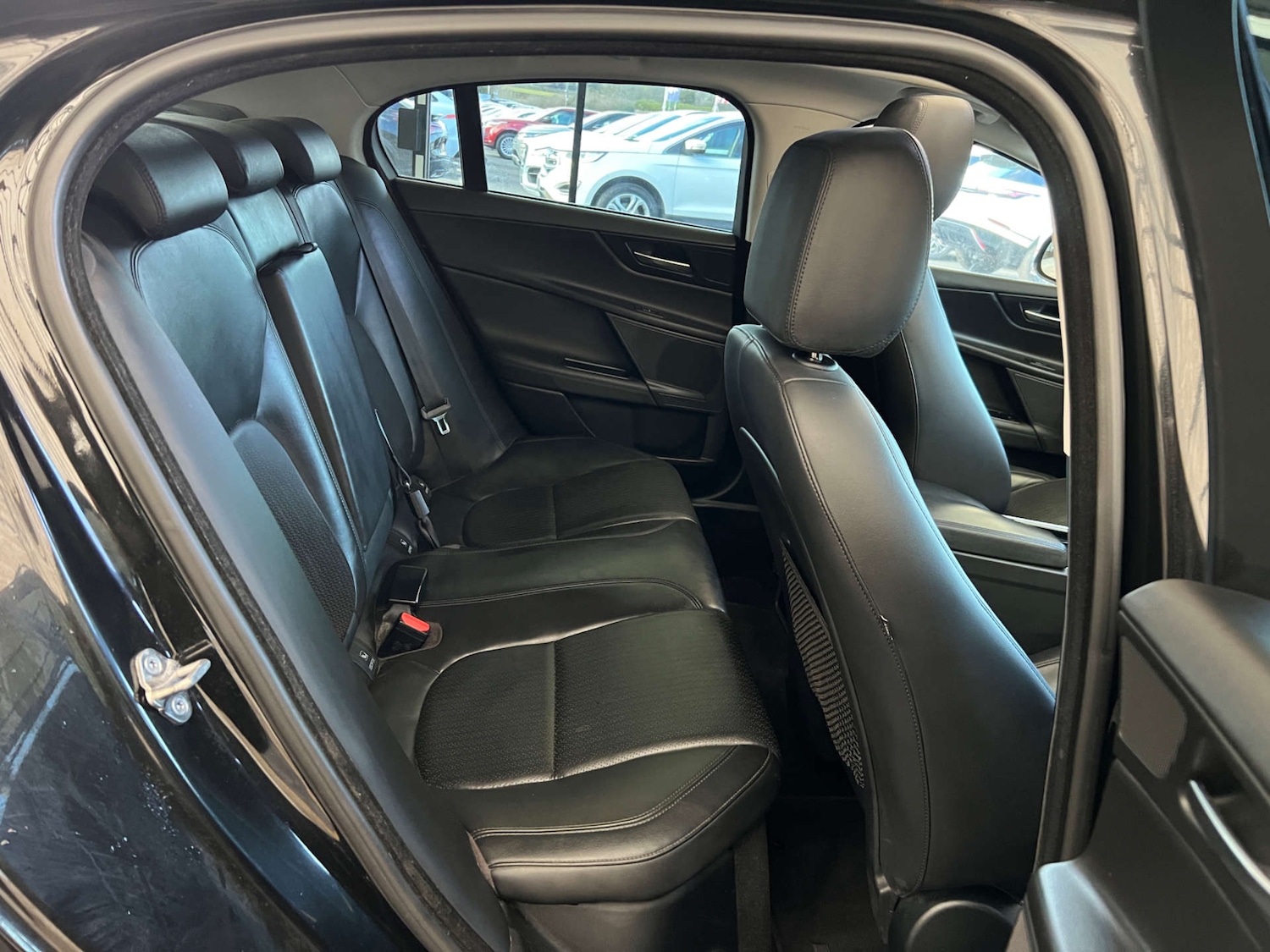 Used Jaguar XE 2017 for sale - 77896030: Photo 26