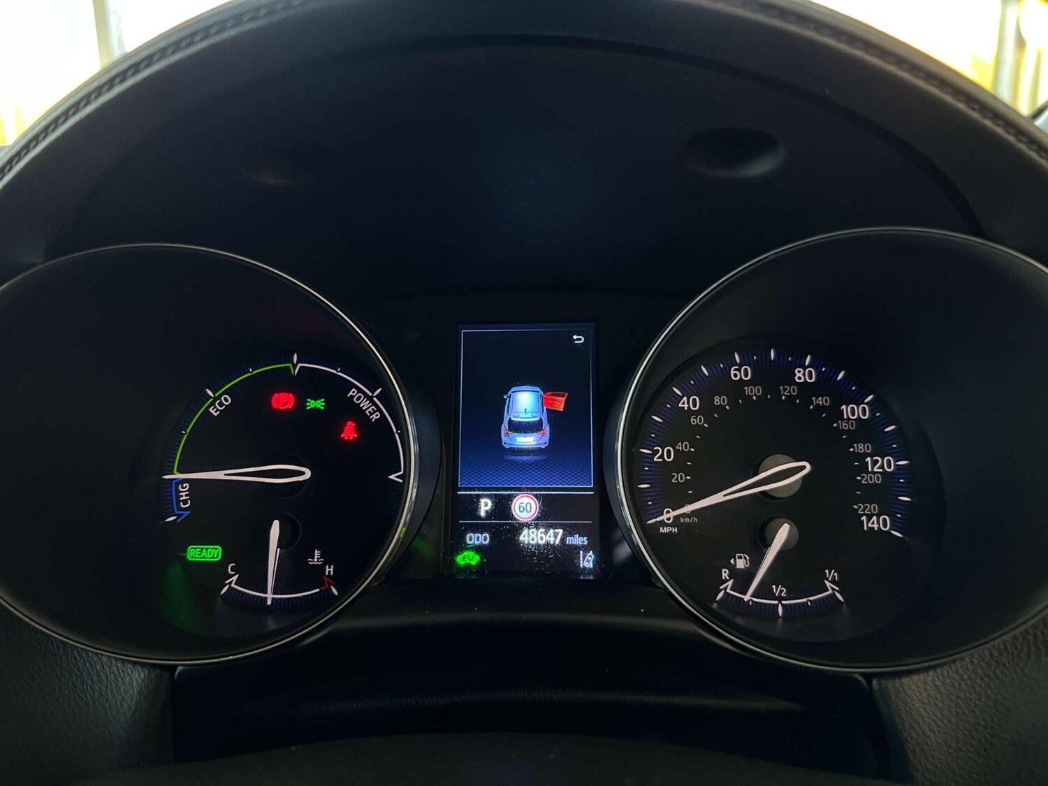 Used Toyota C-HR 2023 for sale - 77845619: Photo 11