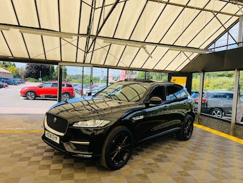 Used Jaguar F-Pace 2018 for sale - 75470086: Photo