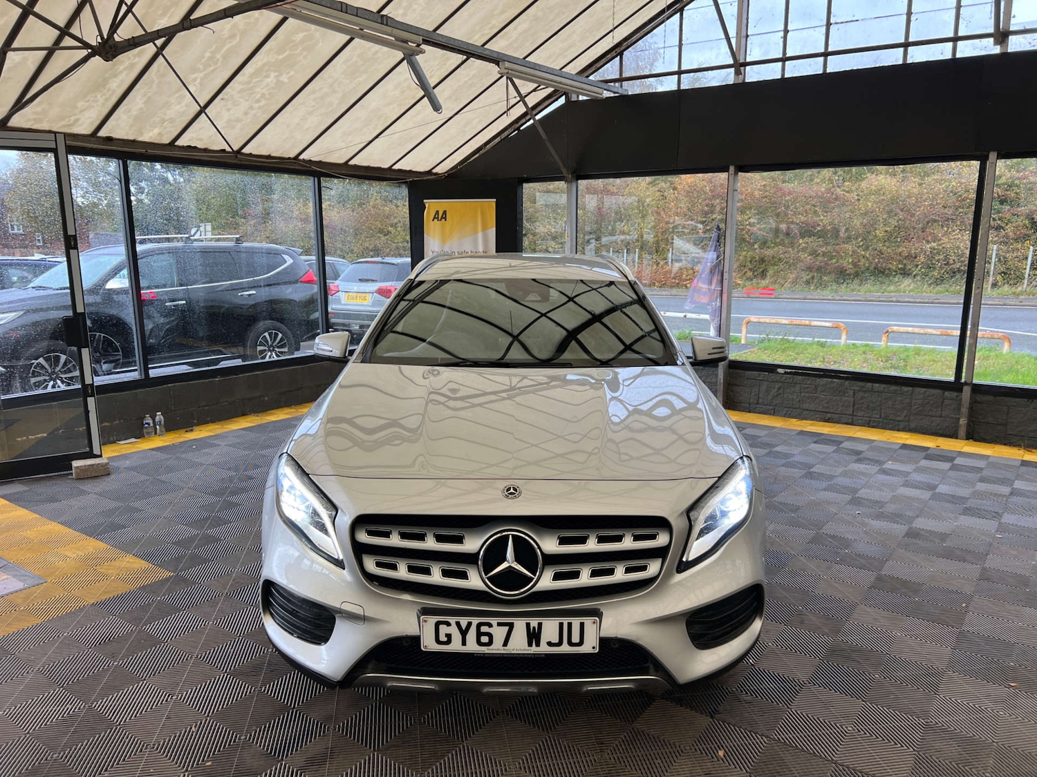 Used Mercedes-Benz GLA 2017 for sale - 76363972: Photo 3