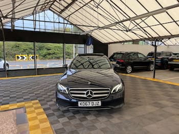 Used Mercedes-Benz E Class 2018 for sale - 79568696: Photo