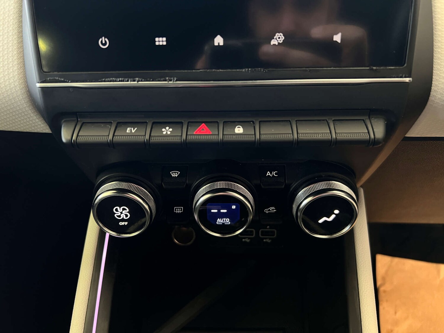 Used Renault Clio 2022 for sale - 77523125: Photo 24