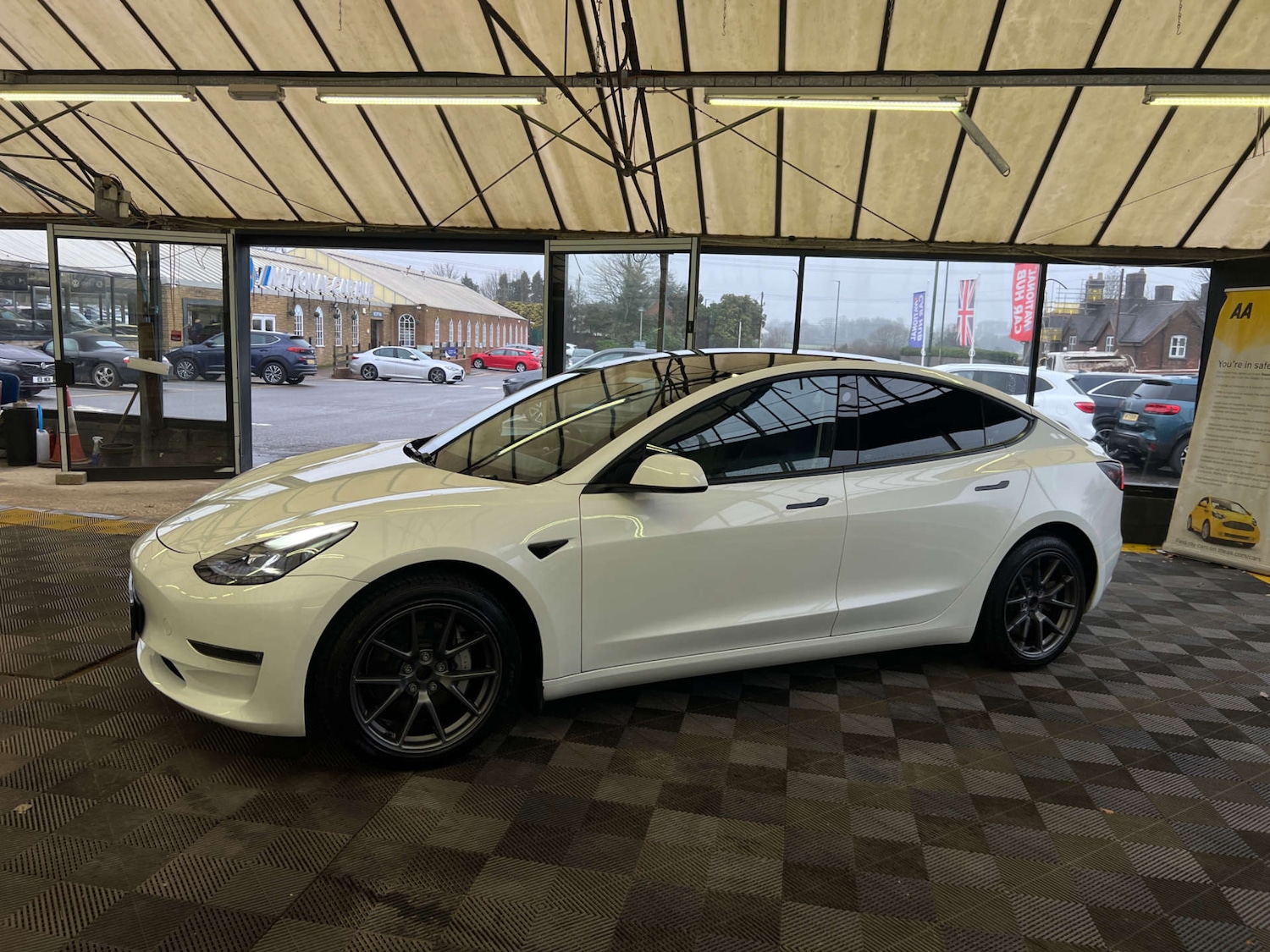 Used Tesla Model 3 2021 for sale - 78196800: Photo 5